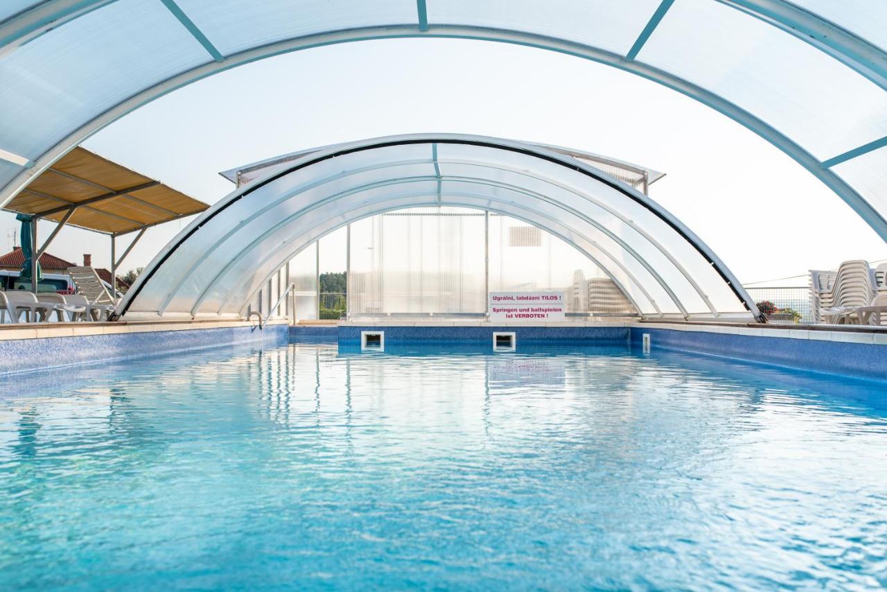 ホテル Andrea Wellness Garden チェーセクトマイ エクステリア 写真